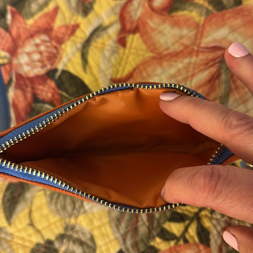 Spartina wristlet in crab design 7”x5” - matched bag on my page - Picture 3 of 3